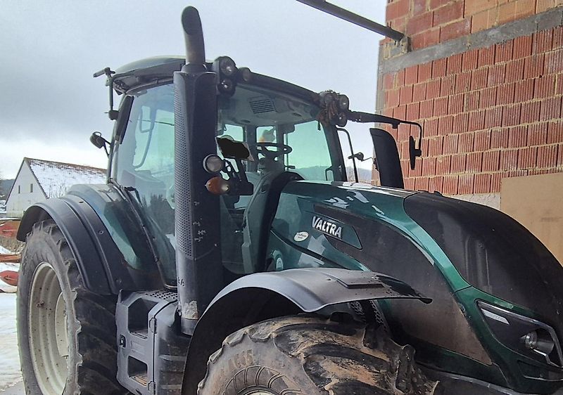 Valtra T214 Τρακτέρ 55.000 €