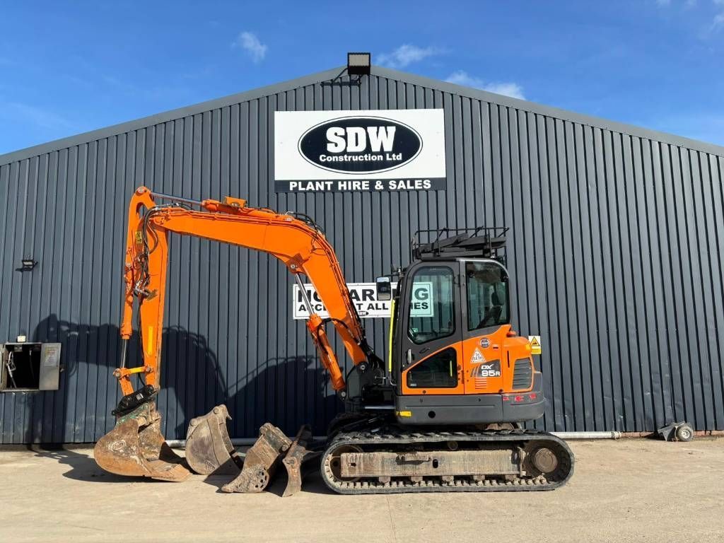 Doosan dx 85 r Mini excavator €36,934