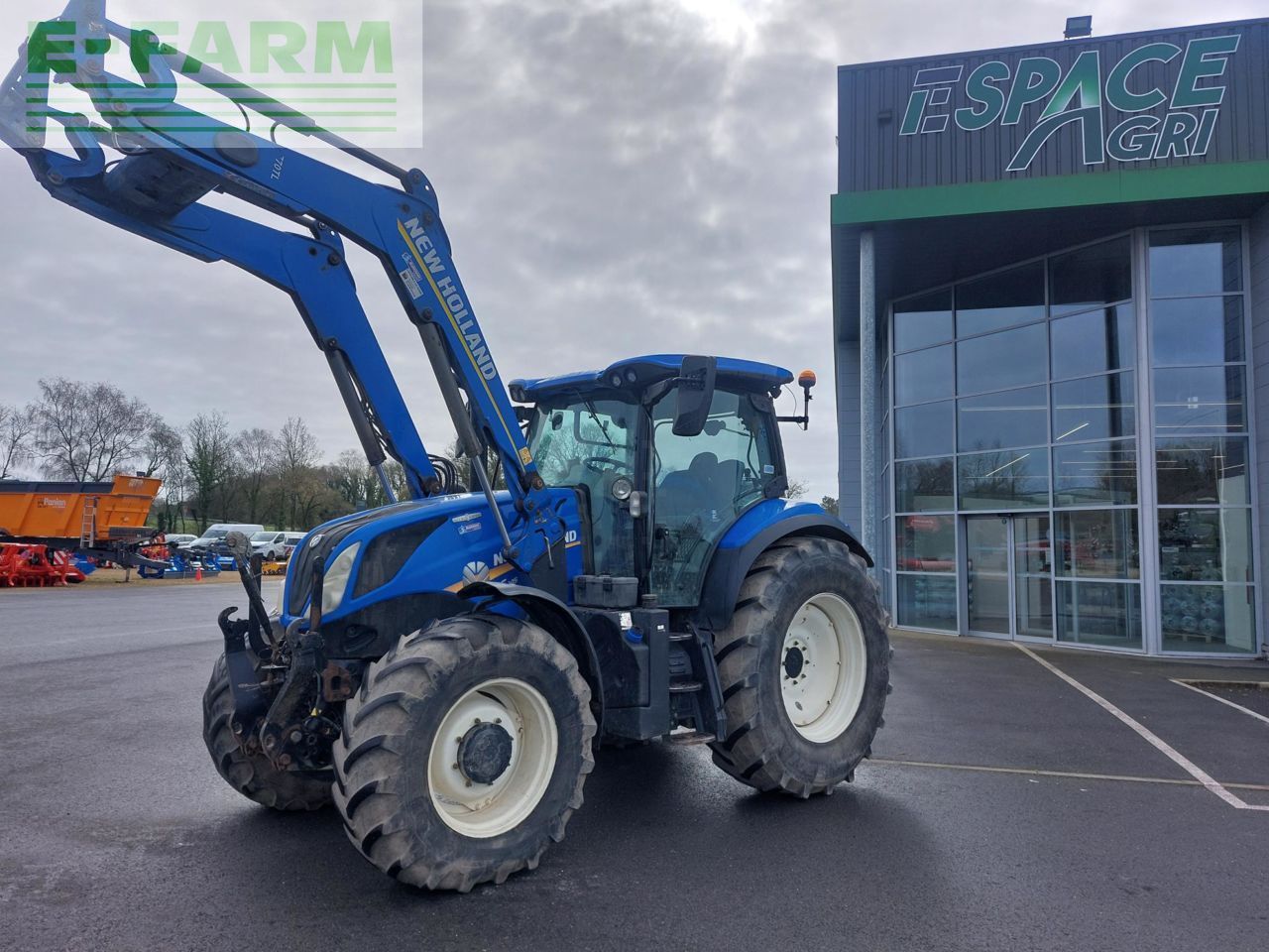 New Holland T6.145 Traktor 59.000 €