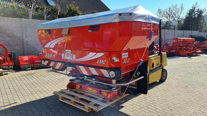 E-FARM: Rauch axis h 30.2 emc varispread pro isobus förderfähig! - Esparcidor de abono - id 4ULRERL - 21.950 € - Año: 2021 - Alemania