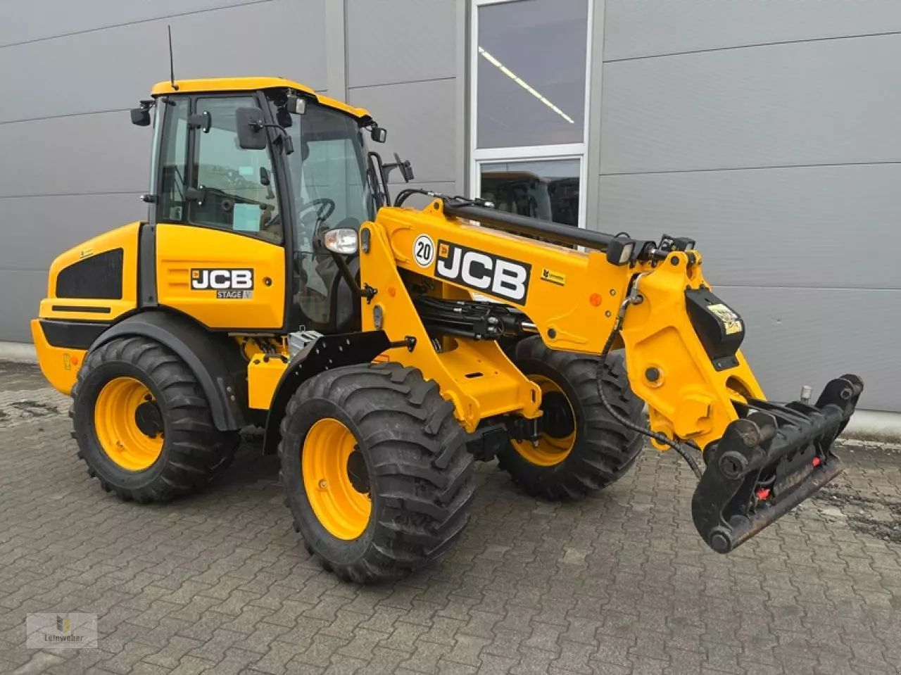 JCB tm 220 agri Încărcător telescopic 69.000 EUR