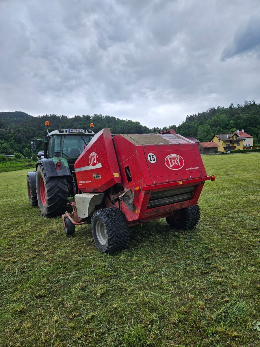 E-FARM: Welger RP 235 Profi - Ballenpresse - id SPYKHWZ - 13.897 € - Baujahr: 2008 - Österreich