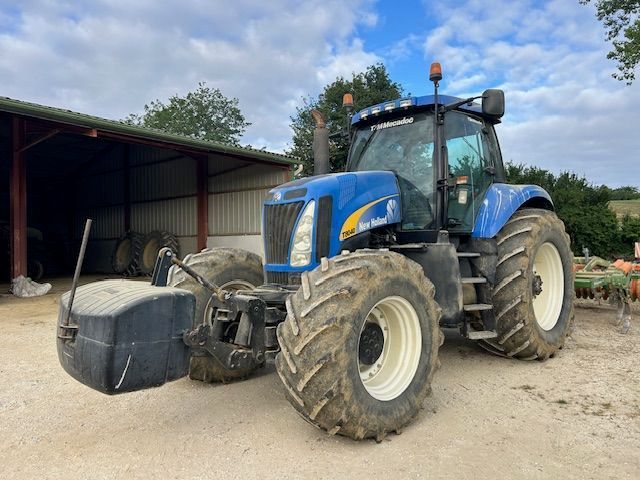 New Holland T 8040 Trattore 43.000 €