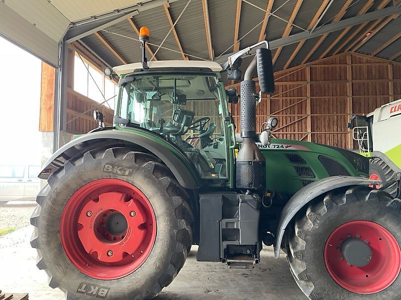 Fendt 724 Vario Tractor €81,500
