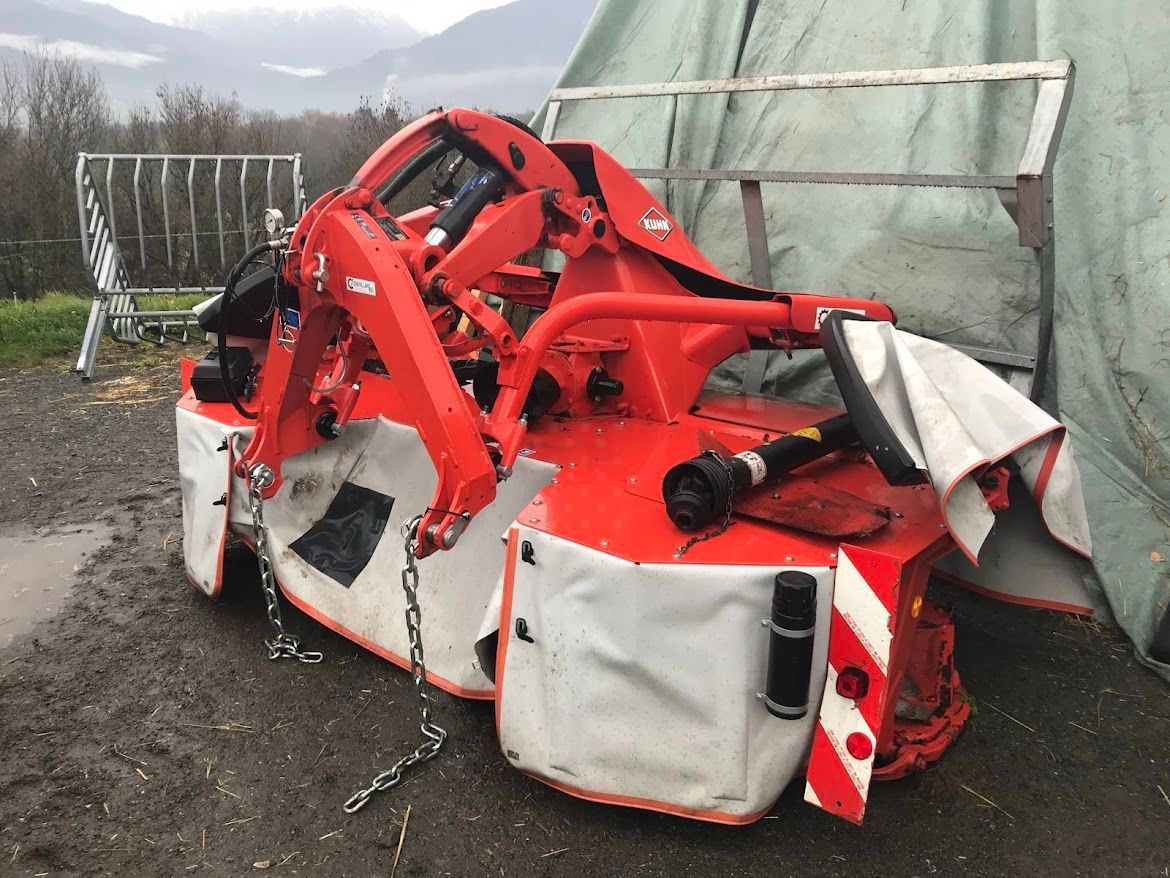 E-FARM: Kuhn GMD 3125 F-FF - Faucheuse - id TNBJZHQ - 10 800 € - Année: 2021 - France