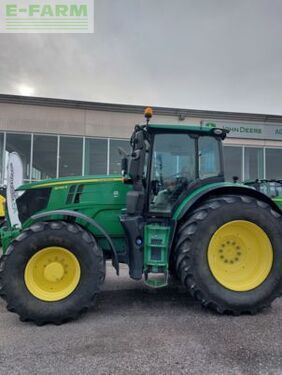 John Deere 6230 R Trattore