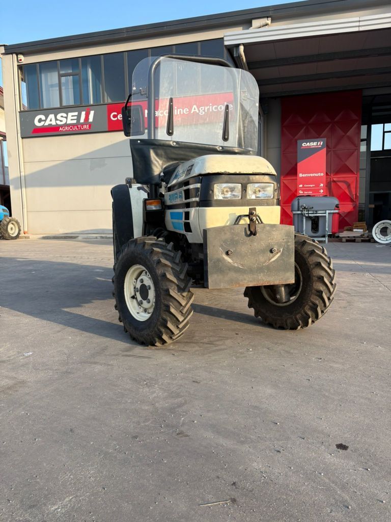 E-FARM: Lamborghini runner 450 - Tracteur - id TREMU3R - Année: 1998 - Puissance du moteur (chevaux): 45,Italie