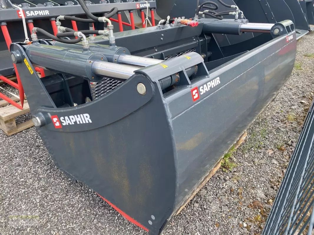 E-FARM: SAPHIR silageschneidzange ssz 220 - Izuzimač silaže i hranilica - id PDWRF1Y - 6990 € - Godina proizvodnje: 2023 - Nemačka