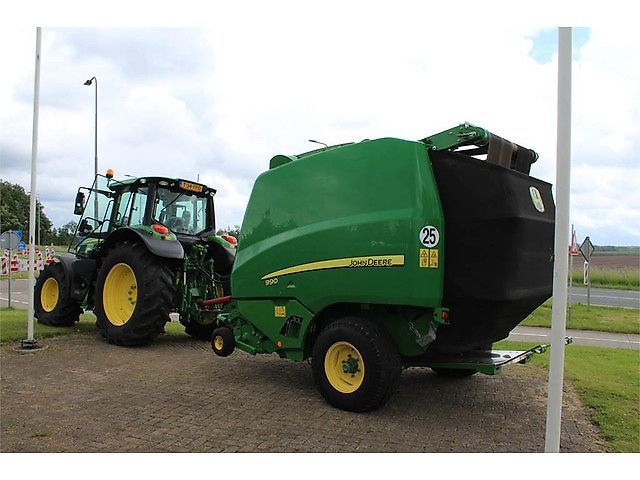 John Deere 990 Presse à balles
