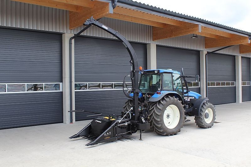 E-FARM: celikel callenger ii maishäcksler-neu - Feldhäcksler (selbstfahrend) - id K3PBVSX - 19.917 € - Motorleistung (PS): 70 - Österreich