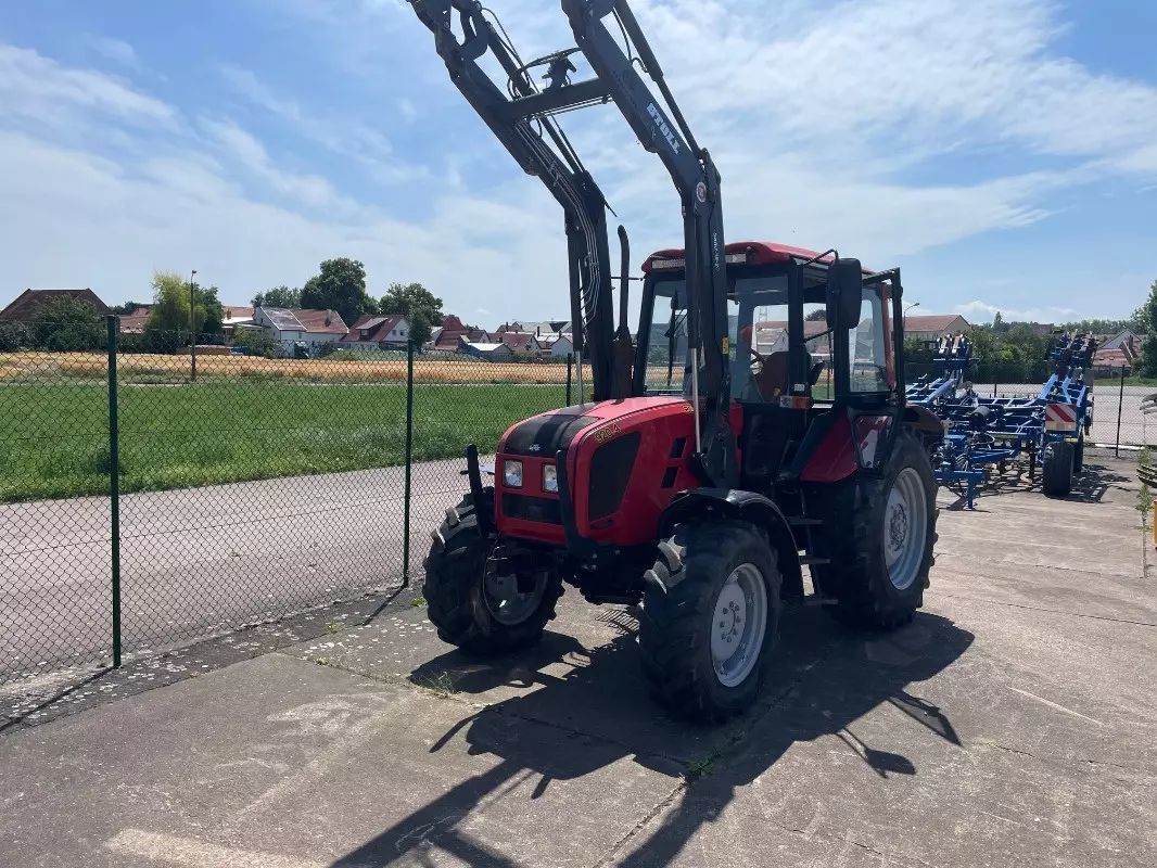 E-FARM: Belarus 920.4 - Tractor - id H6FPQC9 - 29.000 € - Año: 2018 - Horas: 1189,Potencia del motor: 81,Alemania
