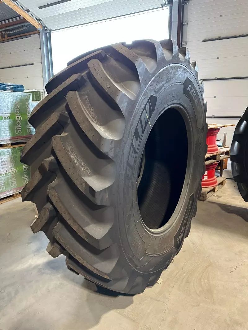 E-FARM: MICHELIN 2x vf 750/70 r44 michelin axiobib2 - Roue et chenille - id EIZPFQI - 13 700 € - Année: 2023 - Allemagne