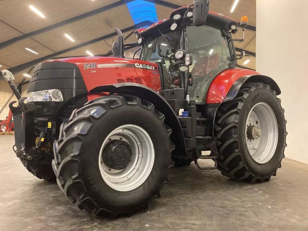 E-FARM: Case IH Puma 240 CVX - Tracteur - id HEAHBBB - 112 583 € - Année: 2018 - Lecture du nombre d'heure: 4 140,Puissance du moteur (chevaux): 280,Danemark