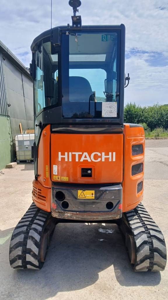 E-FARM: Hitachi ZX26U-5 - Mini ekskavatorius - id Q2EBCXE - 19 906