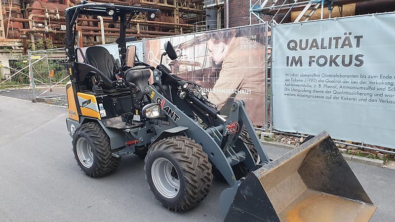 Giant g2200 xtra hd Wheel loader €33,900
