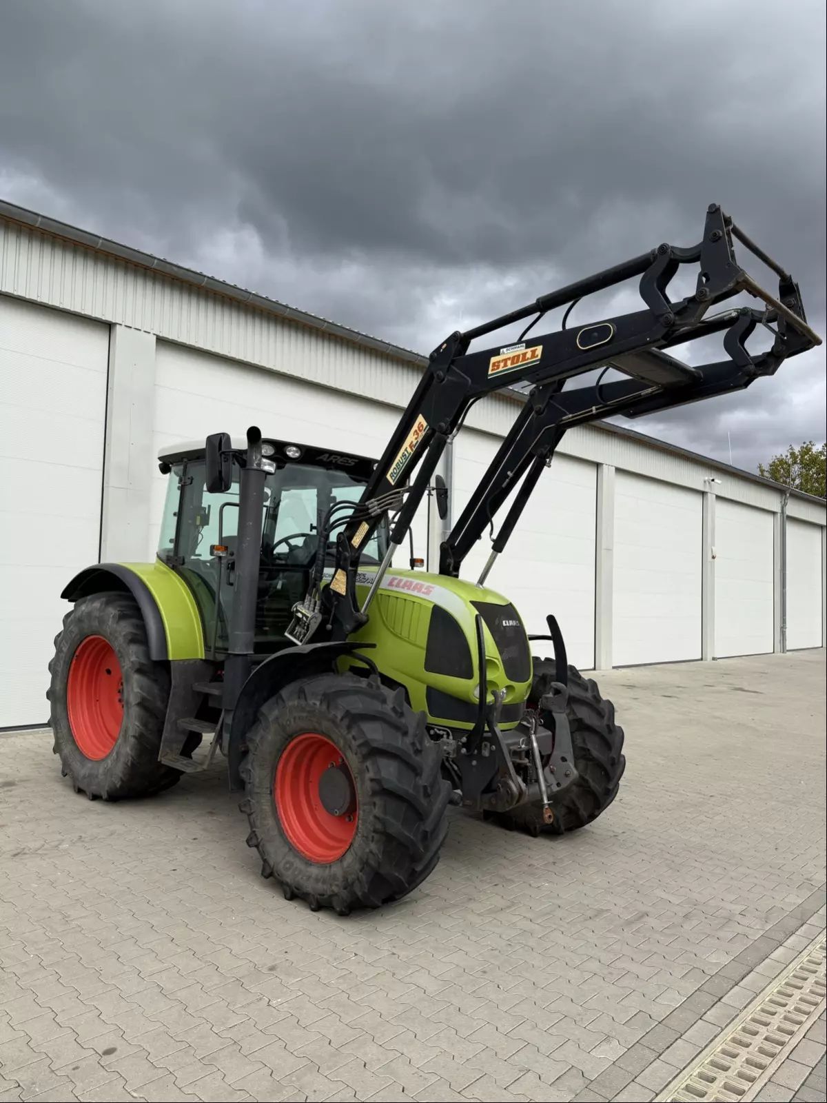 Claas Ares 657 ATZ Tractor €34,990