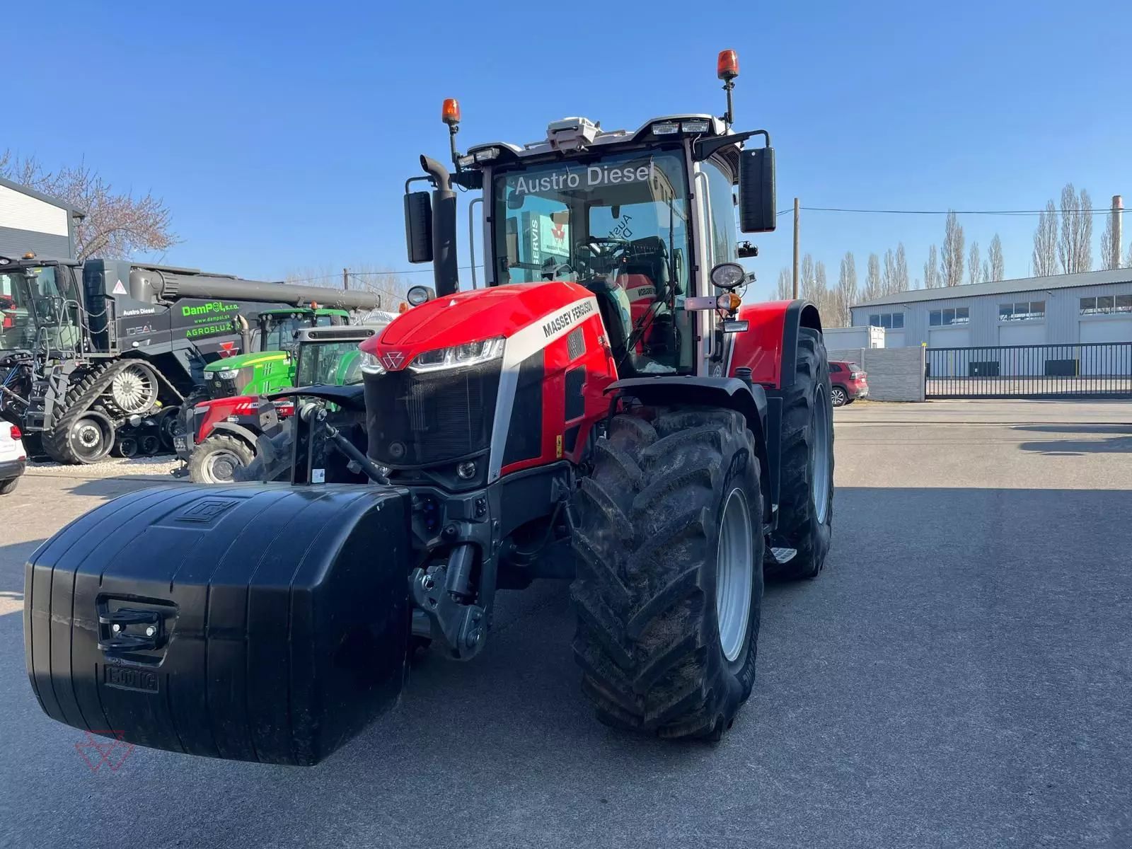 E-FARM: Massey Ferguson 8S.305 - Tractor - id HY5JCXI - Year of construction: 2024 - Engine hours: 500,Engine power (HP): 292,Austria