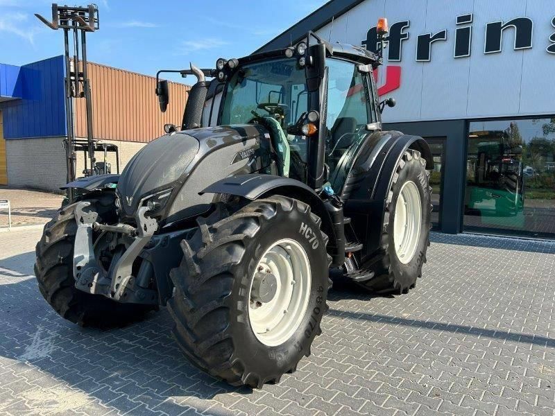 Valtra N 154 Traktor 75 500 €