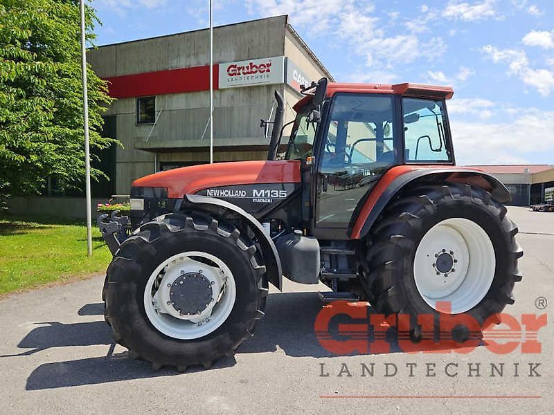 E-FARM: New Holland TM135 - Tractor - id AAE6GQL - 24.820 € - Año: 1998 - Horas: 8128,Alemania