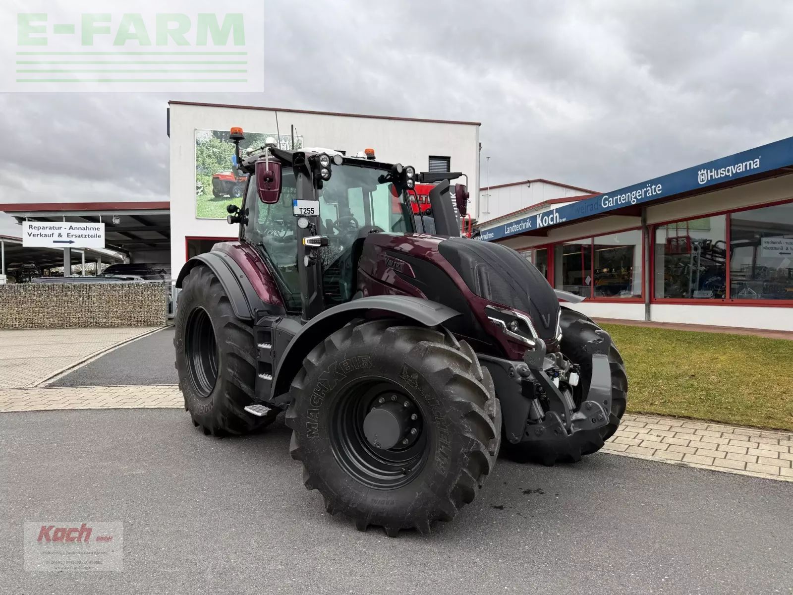 Valtra T 255 Tractor
