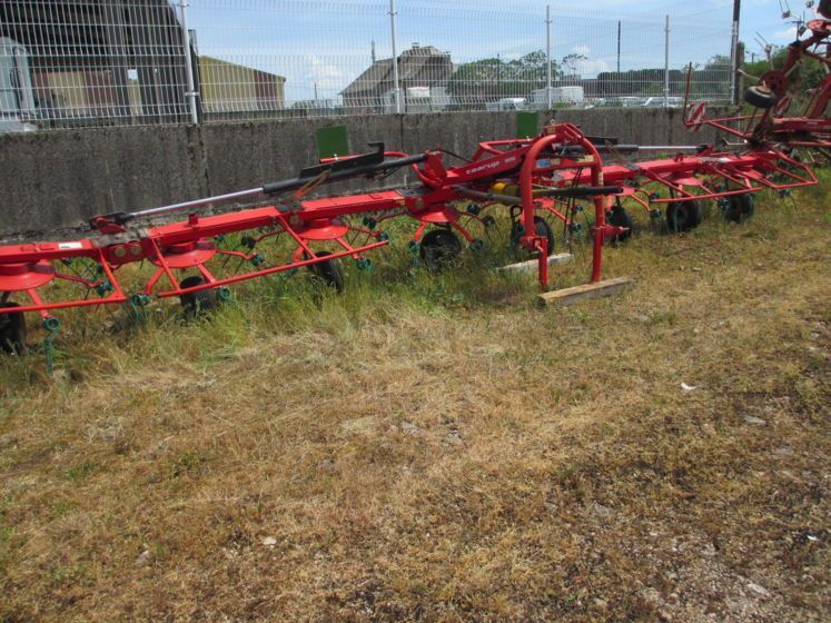 E-FARM: Kverneland taarup 8090 - Tedder - id MXQLTNB - €6,000 - Year of construction: 2007 - France