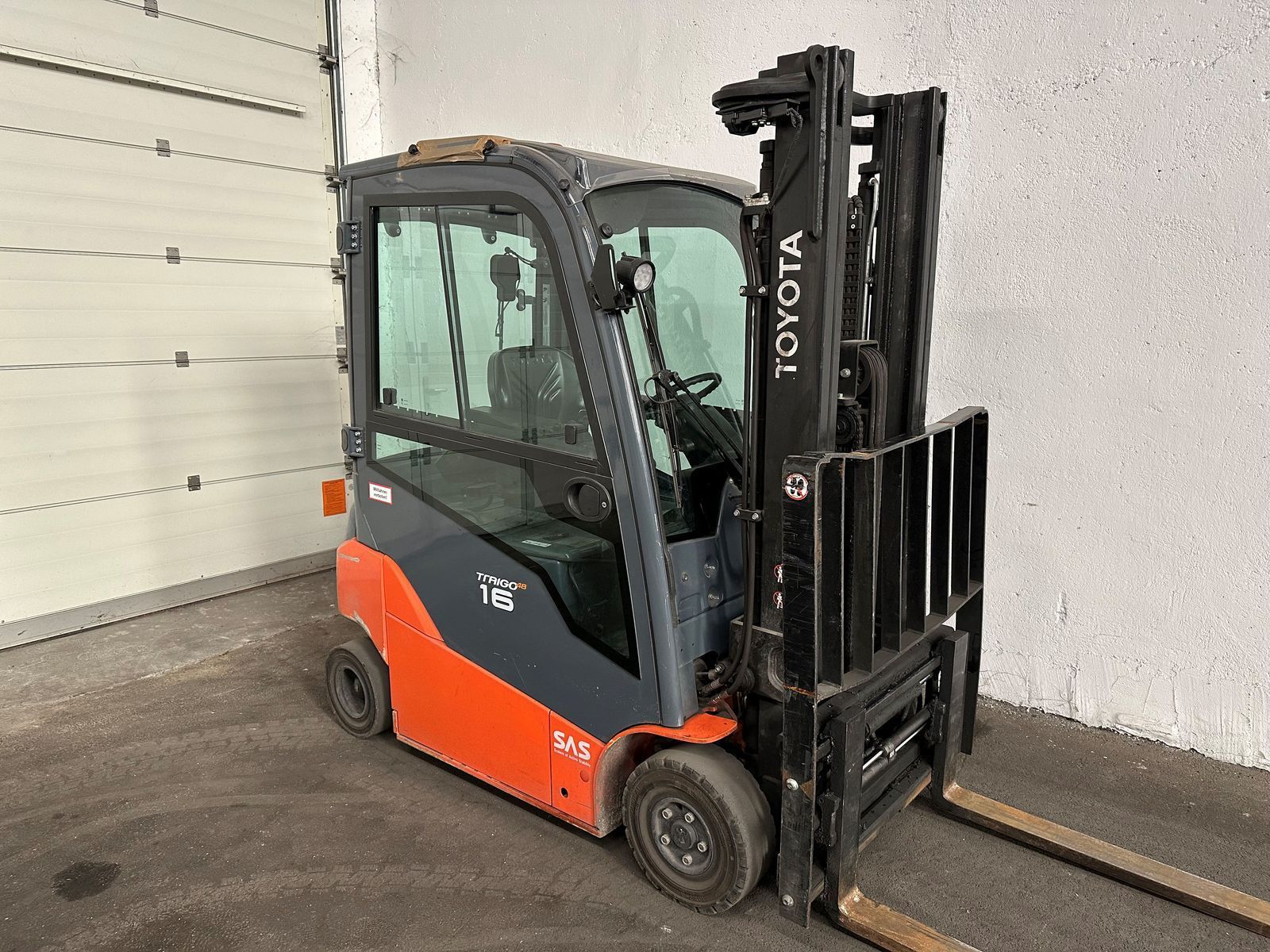 TOYOTA 8fbm16t - freihub - ss - zvg - kabine !!! Forklift €9,950
