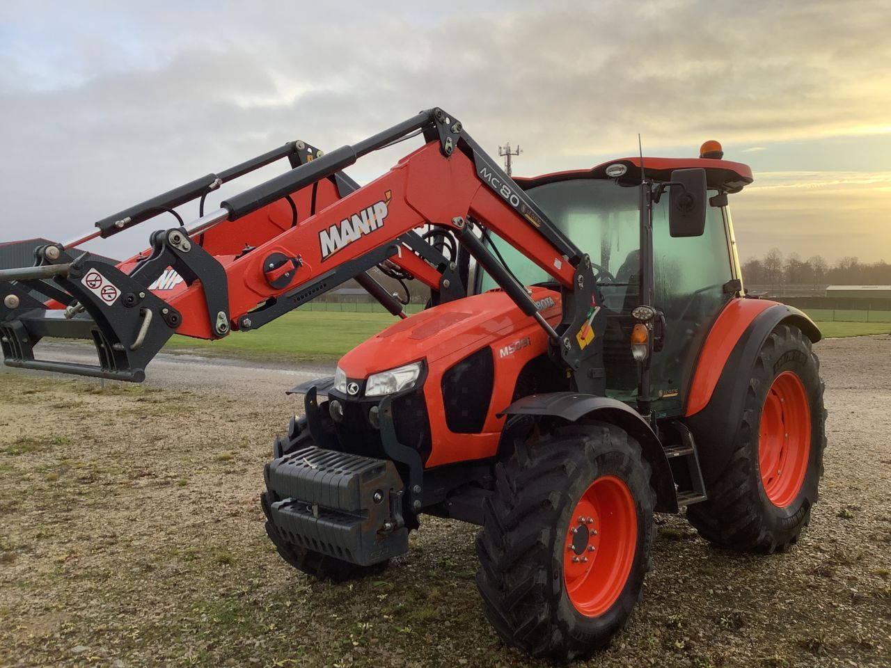 Kubota M5091 Tractor 58.000 EUR