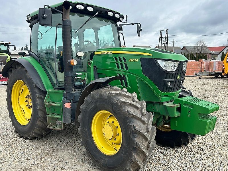 John Deere 6125 R Tractor €47,000