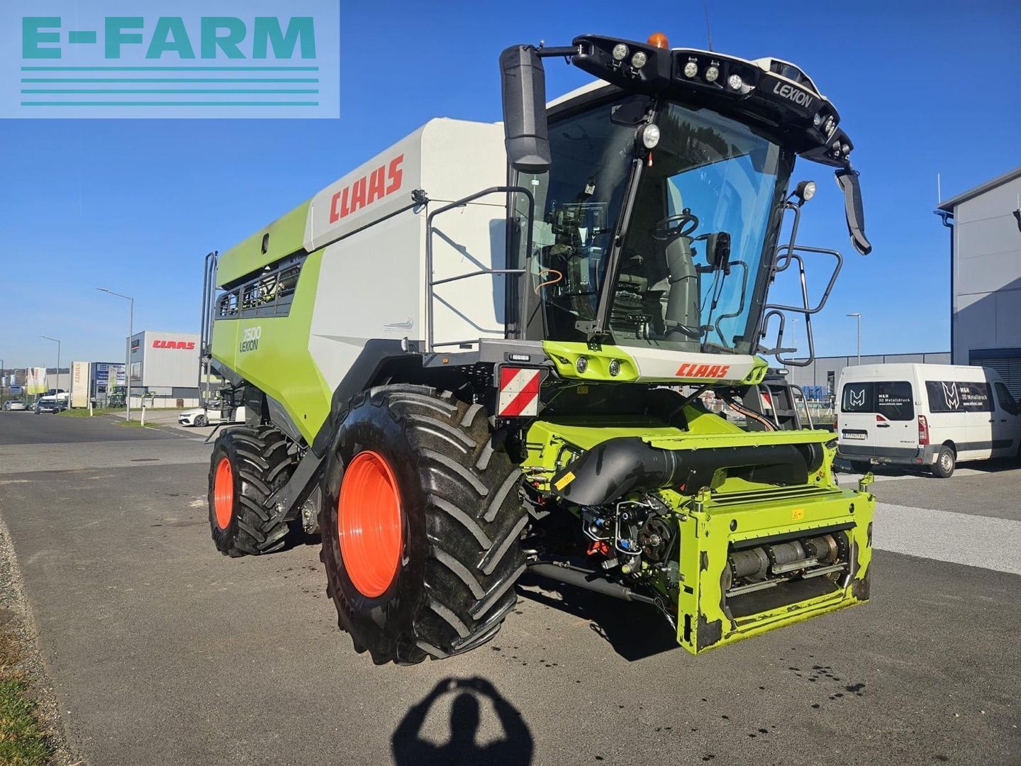 Claas Lexion 7500 Combine harvester €310,000
