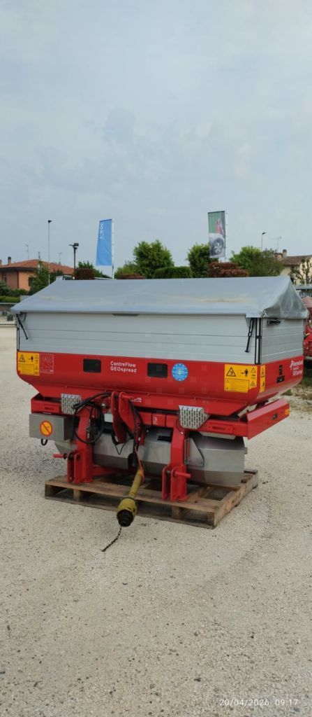 Kverneland cl geospread 2000 Spandiconcime 13.500 €