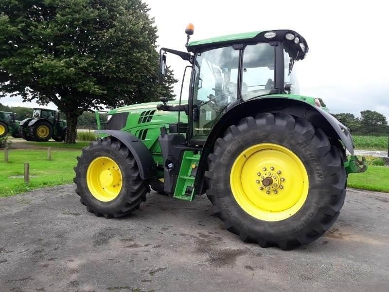 E-FARM: John Deere 6155 R - Traktor - id VNVAKEI - 109.000 € - Produktionsår: 2020 - Motortimer: 1.256,Motoreffekt (HP): 155,Frankrig