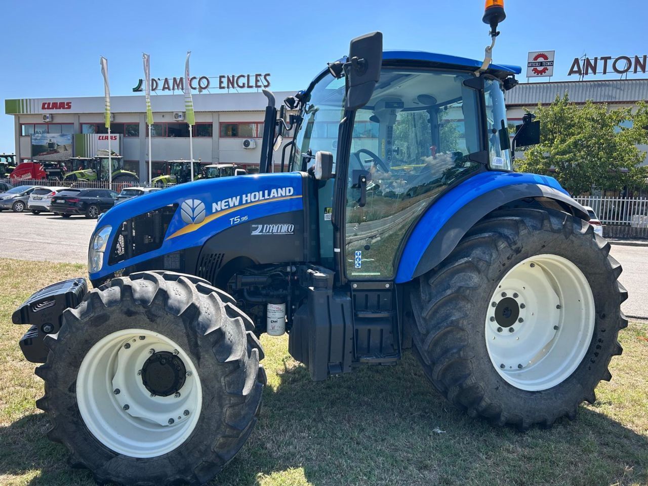 New Holland T5.95 Traktor