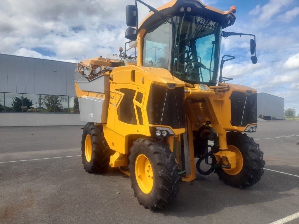 GREGOIRE BESSON gl8.4 Traubenernter 179.000 €