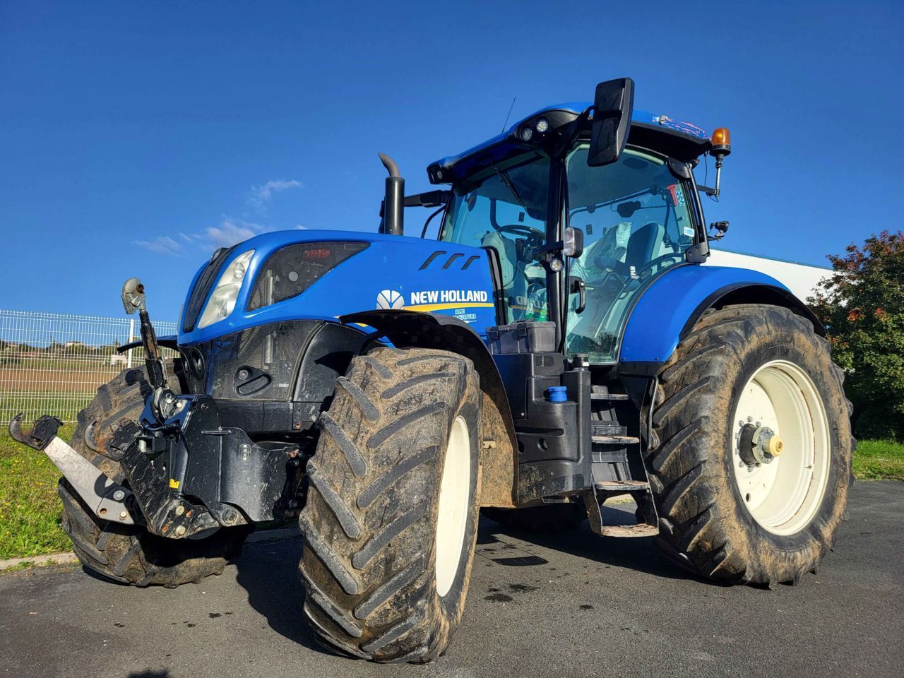 E-FARM: New Holland T7.230 - Traktor - id CDB8SUP - 64.000 € - Produktionsår: 2018 - Motortimer: 4.500,Motoreffekt (HP): 216,Frankrig