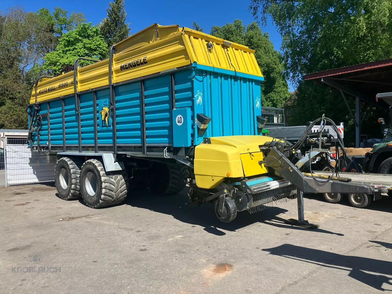 E-FARM: Mengele Rotobull 8000 RS - Prikolice - id RKYLF1M - 40 000 € - Godina proizvodnje: 2012 - Nemačka