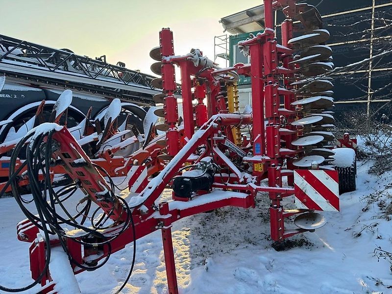 Pöttinger Terradisc  5001 T Brona talerzowa i talerzówka kompaktowa 13 000 €