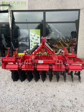 Pöttinger Terradisc 3001 Grapă cu discuri