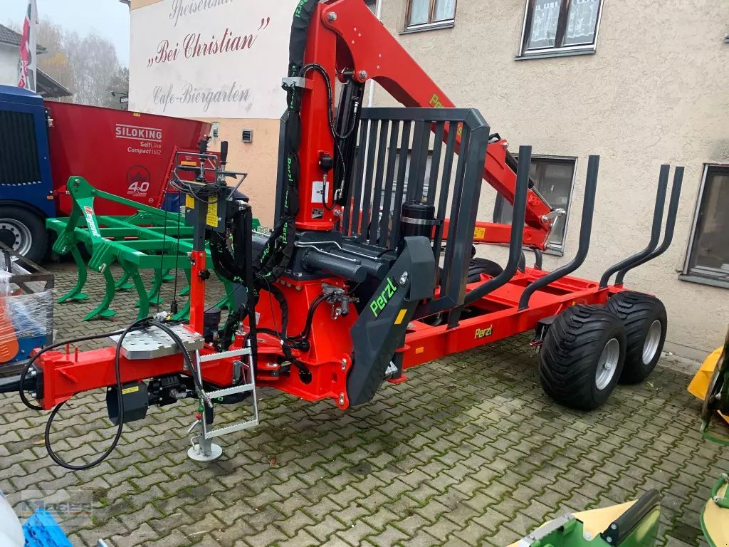 E-FARM: Perzl rückewagen prw 12-4 - Remolque forestal - id PCGLXRZ - Año: 2023 - Alemania