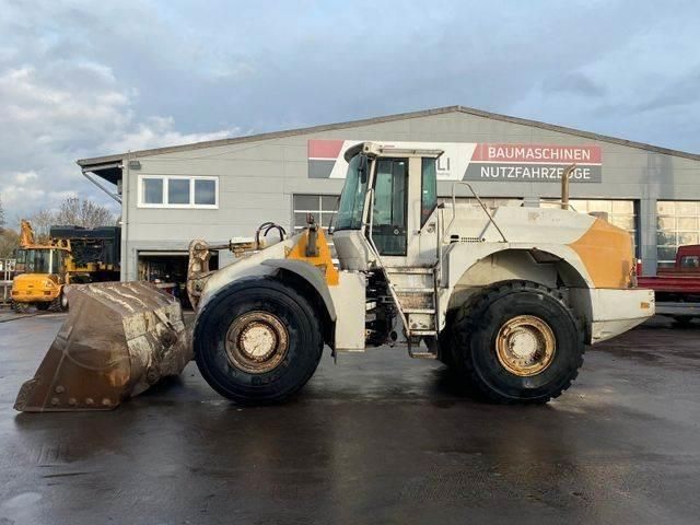 E-FARM: Liebherr l564 **bj. 2002 * 20930h/waage** - Ładowarka kołowa - id RKLUWTR - Rok produkcji: 2002 - Motogodziny: 20 930,Niemcy