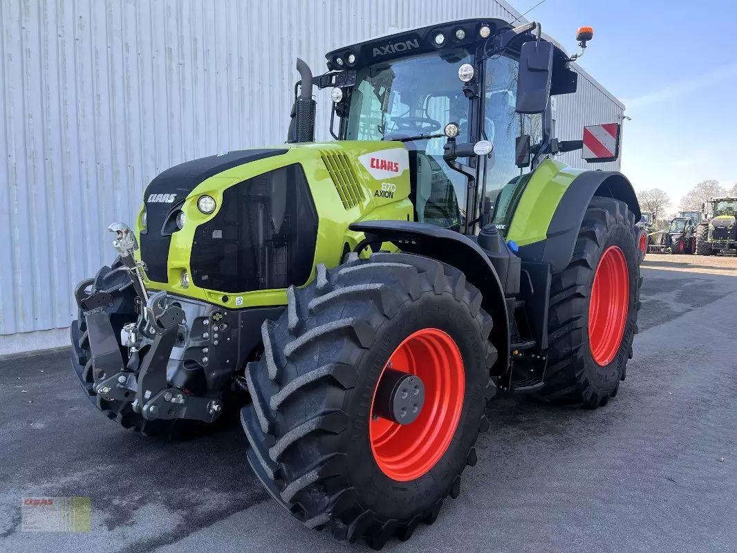 Claas Axion 870 CMATIC Traktori 179 832 €