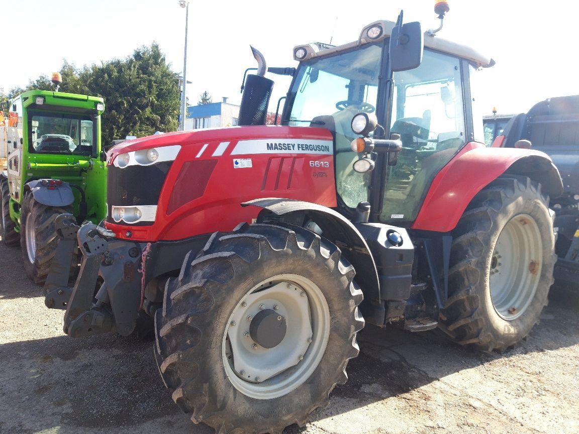 E-FARM: Massey Ferguson 6613 Efficient - Tractor - id 5KKQRLR - €58,000 - Year of construction: 2015 - Engine hours: 5,000,Engine power (HP): 130,France