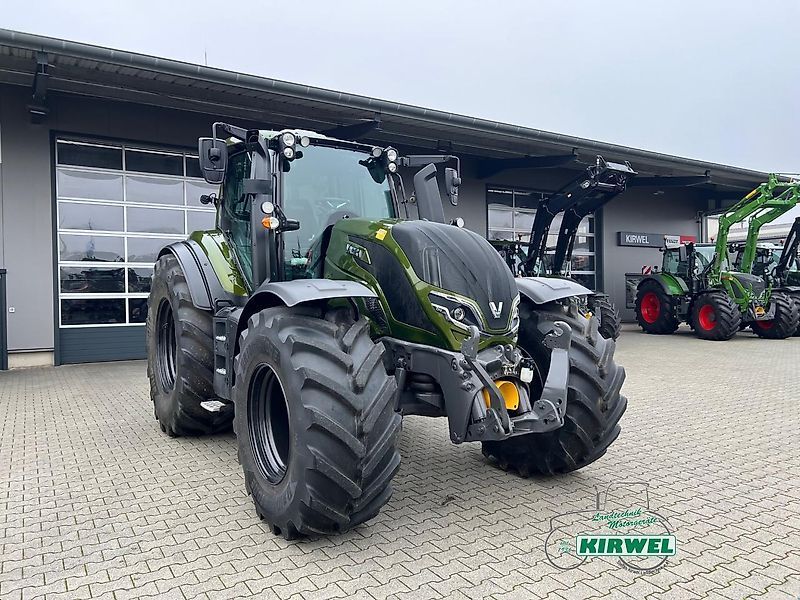 Valtra T 215 Tracteur 151 000 €