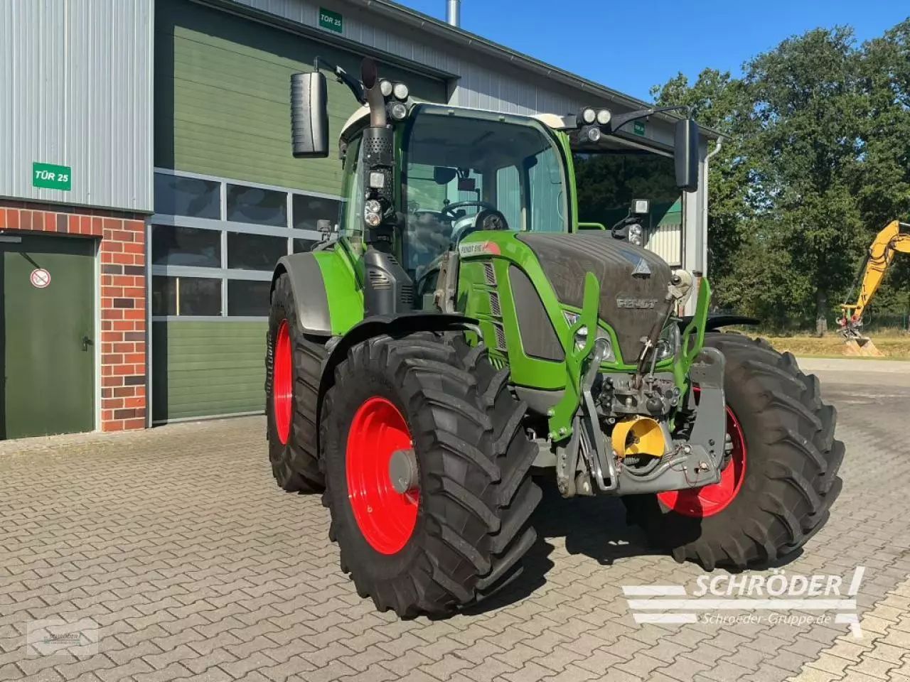 E-FARM: Fendt 516 Vario ProfiPlus - Traktor - id L34JVKP - 75.885 € - Baujahr: 2019 - Abgelesene Motorstunden: 8.655,Motorleistung (PS): 163,Deutschland