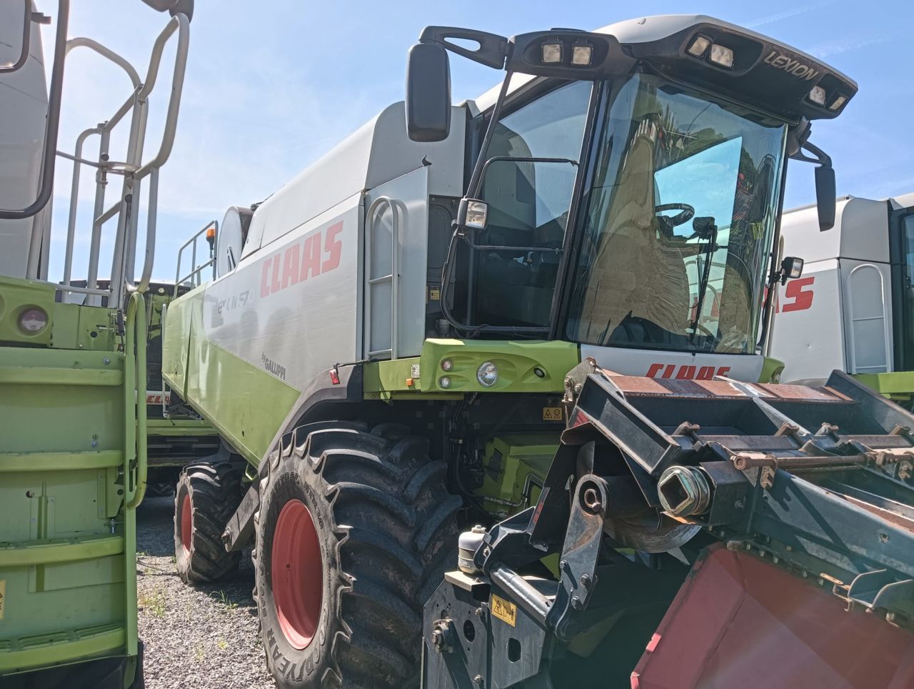 E-FARM: Claas Lexion 570 - Cosechadora - id ALXIZNK - Año: 2007 - Horas: 4500,Italia
