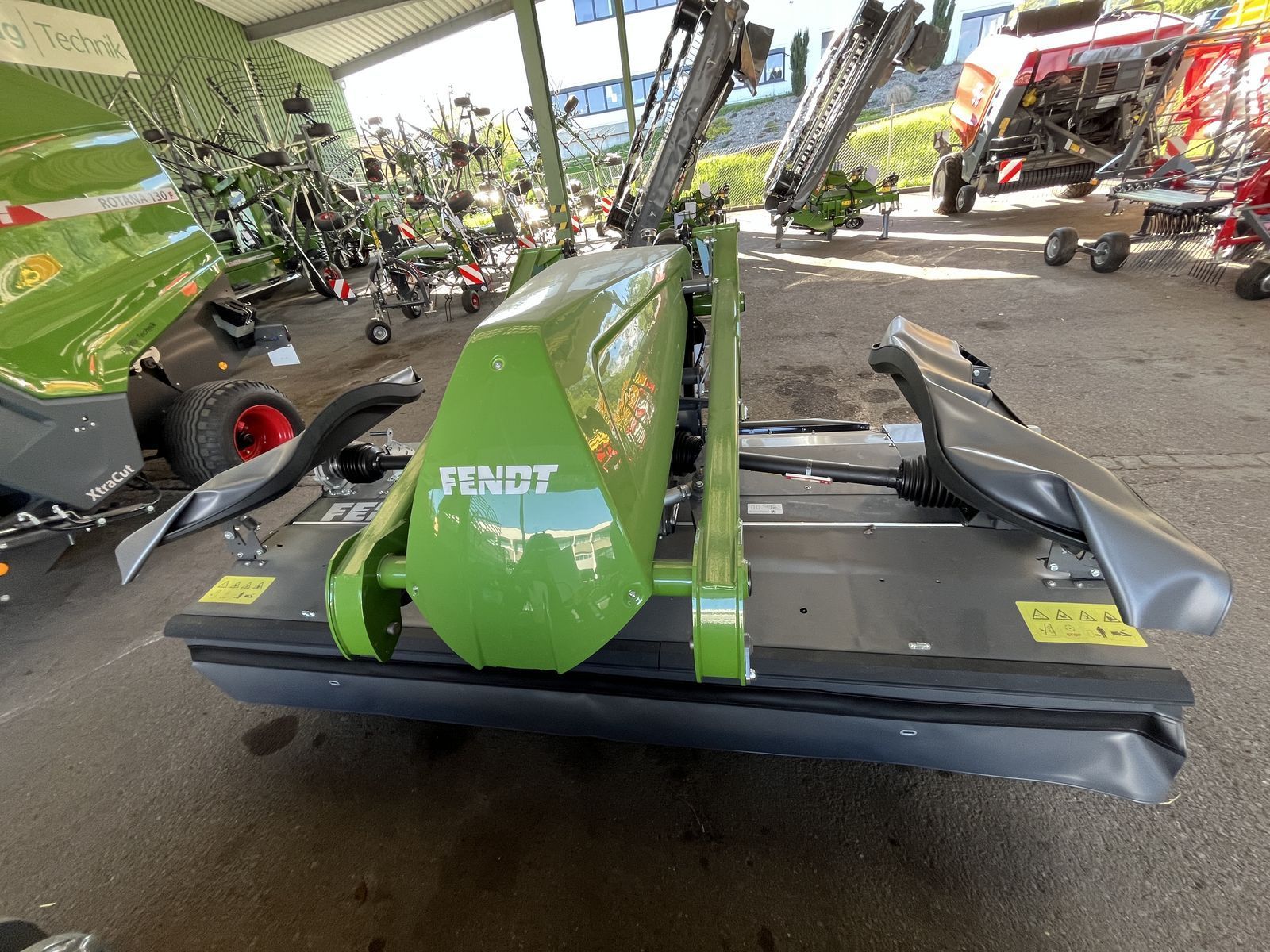 E-FARM: Fendt Slicer 310 FQ KC - Segadora - id ENUTPZM - 21.584 € - Año: 2024 - Horas: 1,Austria