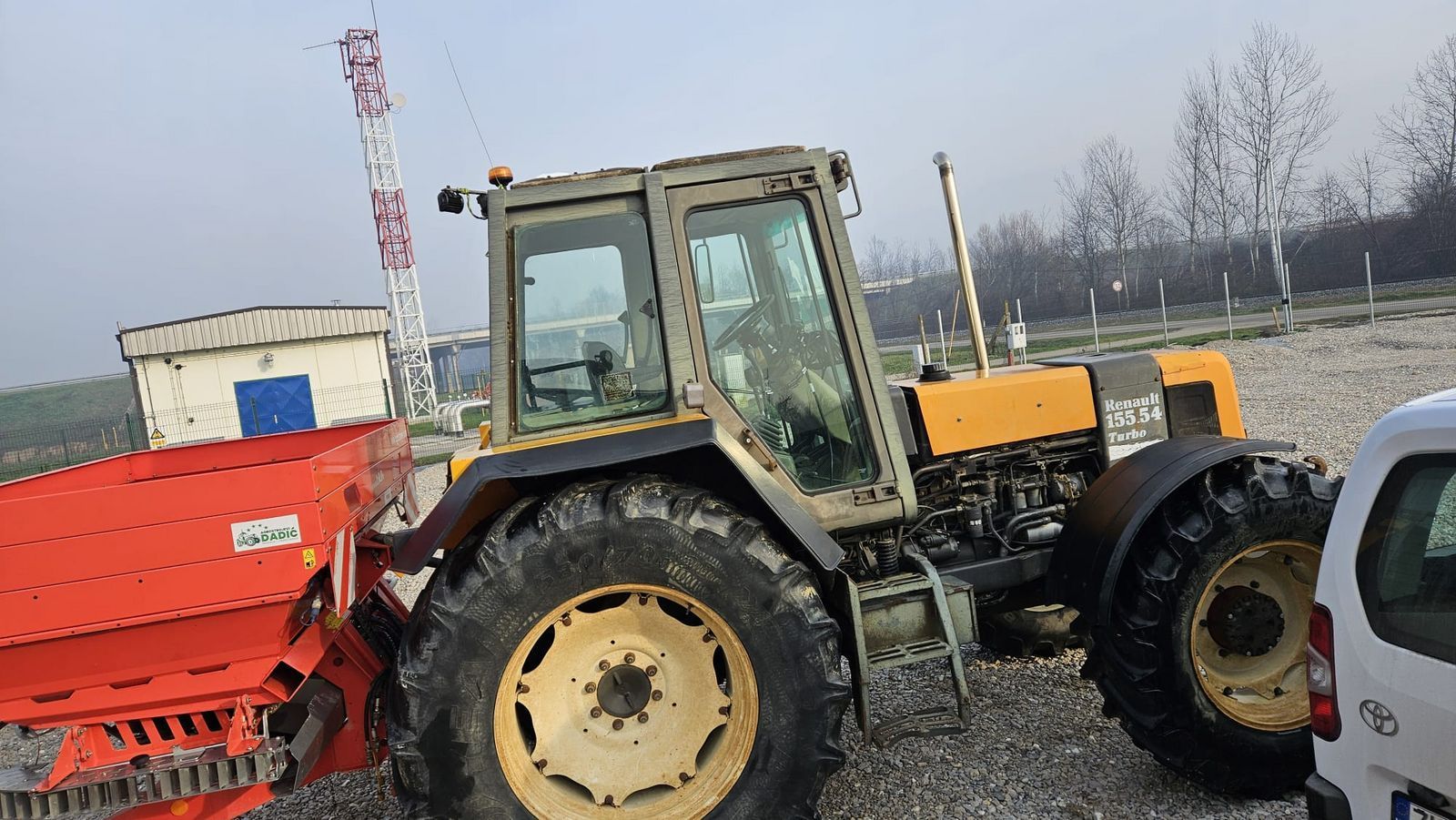 E-FARM: Renault 155-54 TX - Tracteur - id KMQBDBW - 16 000 € - Année: 1996 - Lecture du nombre d'heure: 8 200,Puissance du moteur (chevaux): 145,Croatie