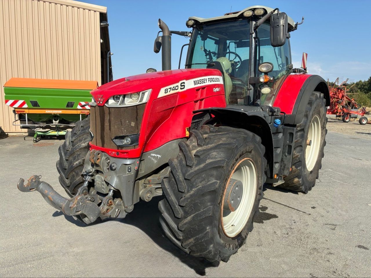 Massey Ferguson 8740 S Трактор 58 000 €