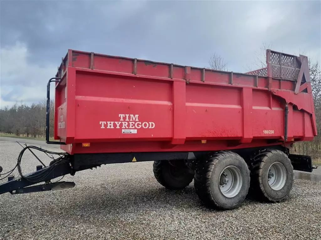 Tim 180/230 tilhørende græssider. tipstabilisator. Tipvogn 21.185 €