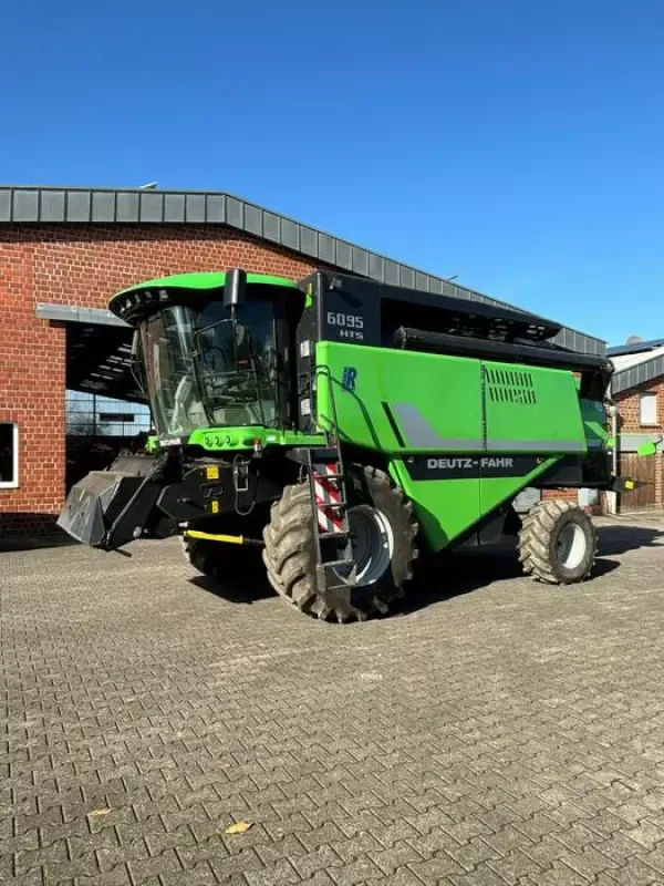 E-FARM: Deutz-Fahr 6095 A HTS - Mähdrescher - id KMHIPRE - 53.000 € - Baujahr: 2013 - Abgelesene Motorstunden: 3.585,Deutschland