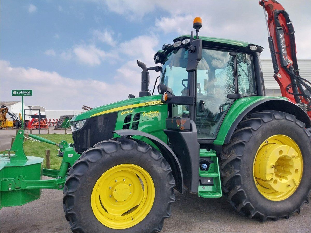 E-FARM: John Deere 6120 M - Tractor - id QZLJTZM - 77.900 € - Año: 2023 - Horas: 958,Francia